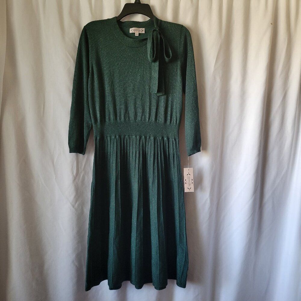 Elegant Green Knit Dress